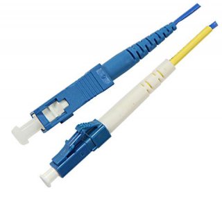 LC-SC Simplex 9/125µm Corning ClearCurve single mode bend insensitive fiber optic patch cable